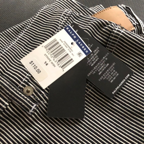 RALPH LAUREN (14) Midrise ankle supper stretch memory denim defining silhouette - Picture 3 of 16